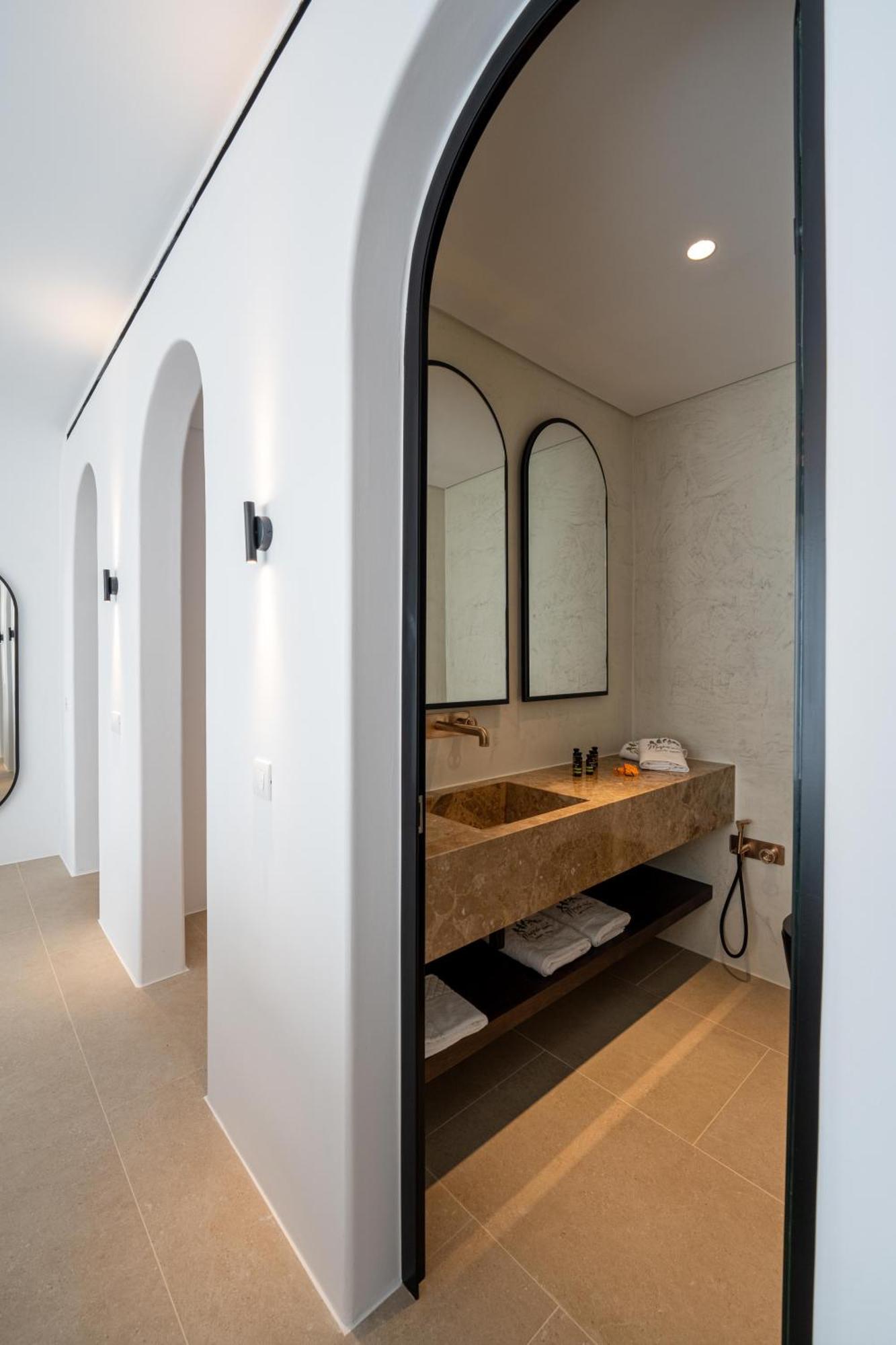 Muse Of Mykonos Luxury Suites Mykonos Town Luaran gambar